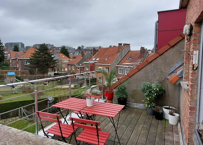Wolu Flat - Entire Housing